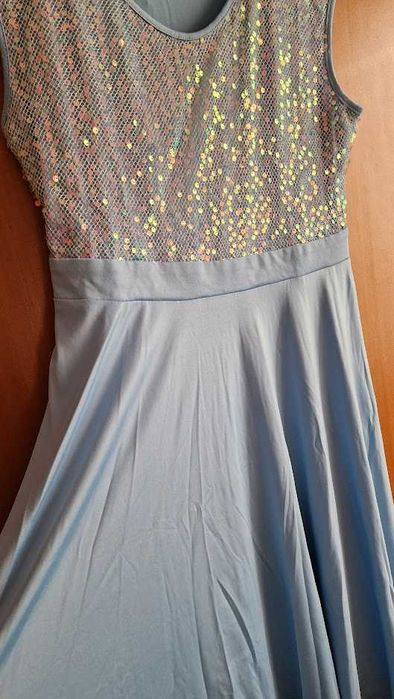 Нова елегантна рокля - Размер L (Temu)