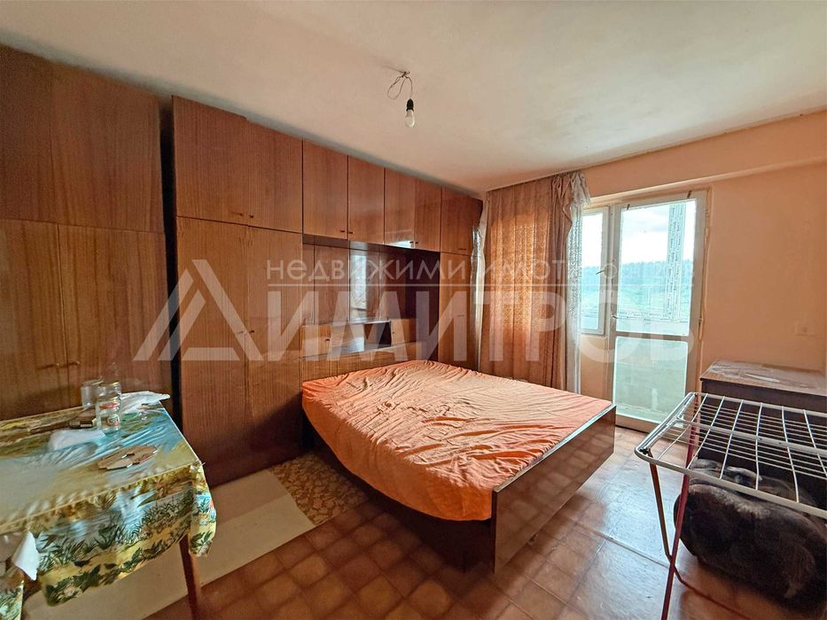 Продава се Едностаен апартамент в Нови пазар - 41 кв.м за 523 €/кв.м - Снимка #4
