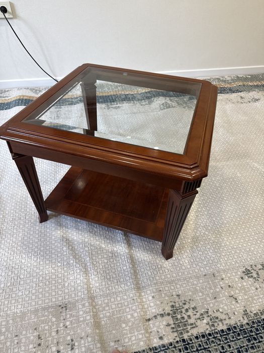 Продам журнальный столик