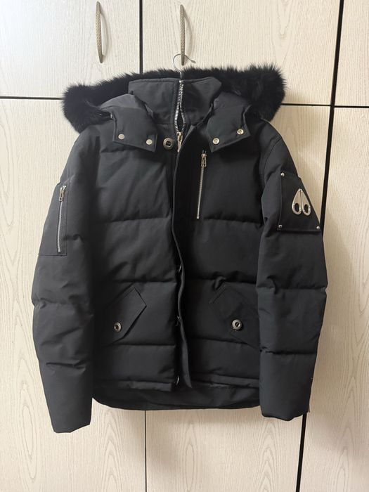 Черно яке Moose Knuckles Л