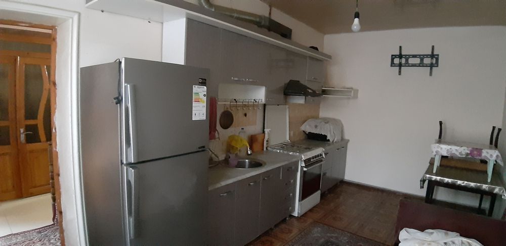 Oilaga ijaraga uy kvartira 2 xonalik