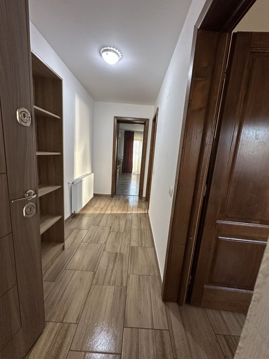 Inchiriez Garsoniera 1 mai langa Facultatea de Medicina