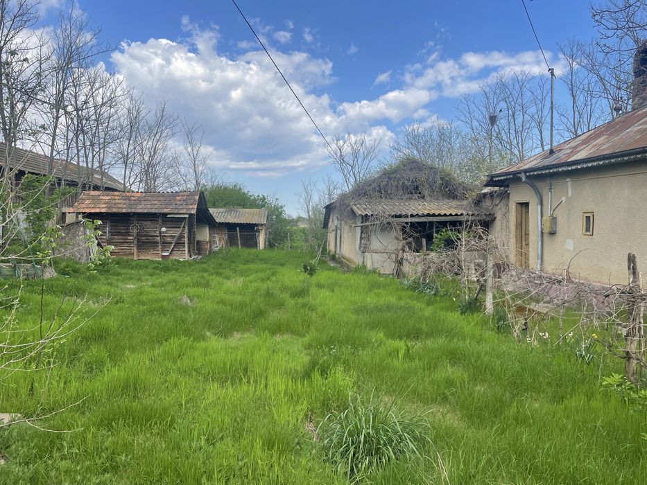 Casă la tară | Teren generos | Zonă liniștită