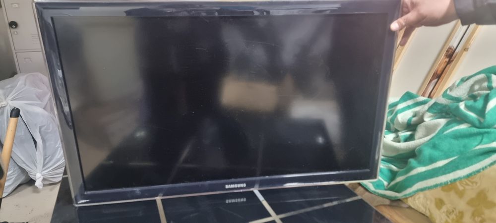 Продам телевизор Samsung