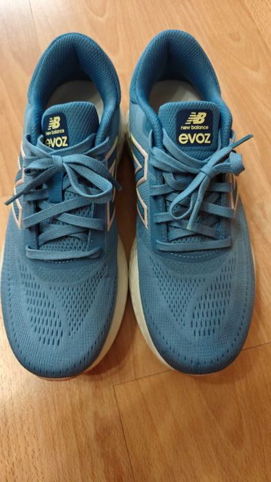 Дамски спортни маратонки New Balance Fresh Foam х Evoz V4