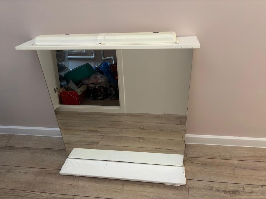 Зеркало для ванной комнаты