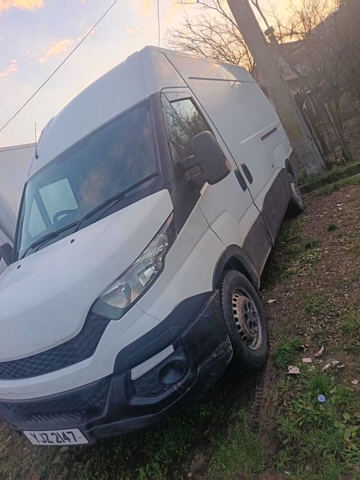 Iveco daily volan dreapta vând sau dezmembrez