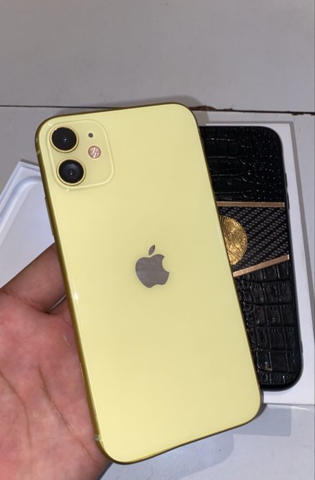 Apple 11 полни комплекти