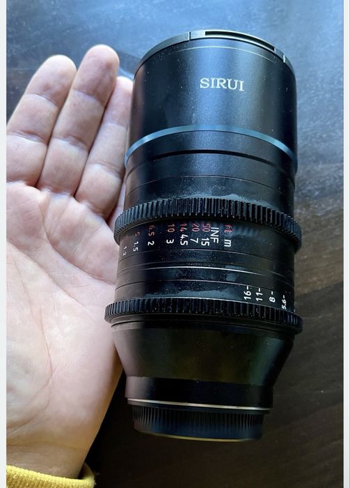 Obiectiv anamorphic
