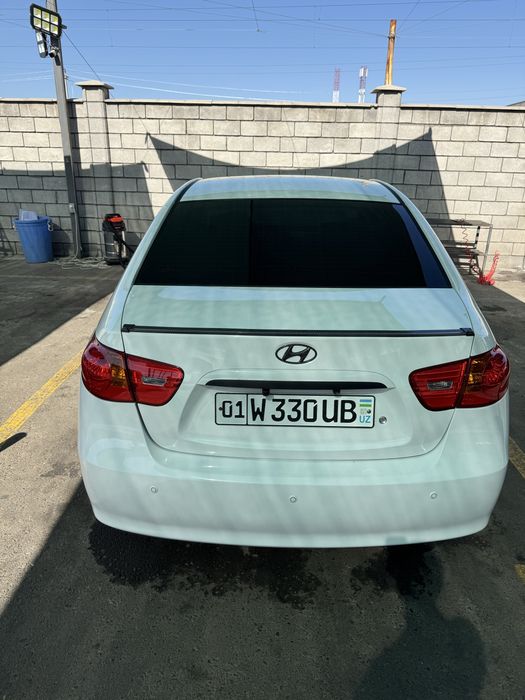 Hyundai Avante 2009 HD