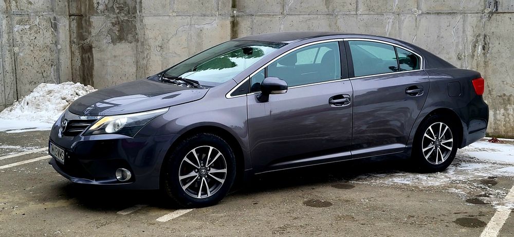 Toyota Avensis /1.8i Cutie Automata/2014/140.000km