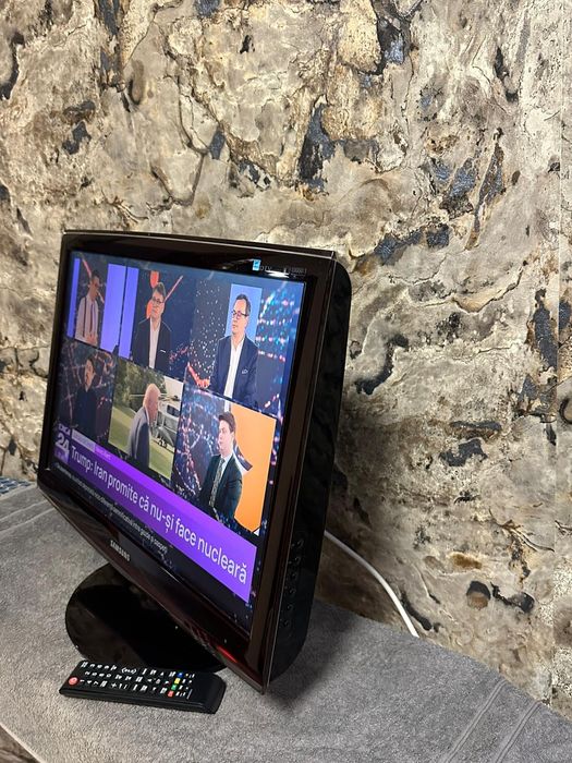 TV LCD SAMSUNG  T240 HD .Diagonala 60 cm FULL HD