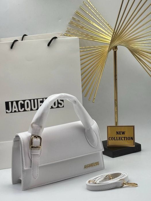 Geanta JACQUEMUS Noua !!! Dimensiuni 24/15 !!!
