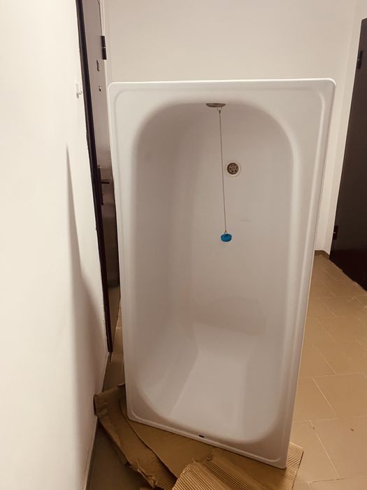 Продам ванную чугун