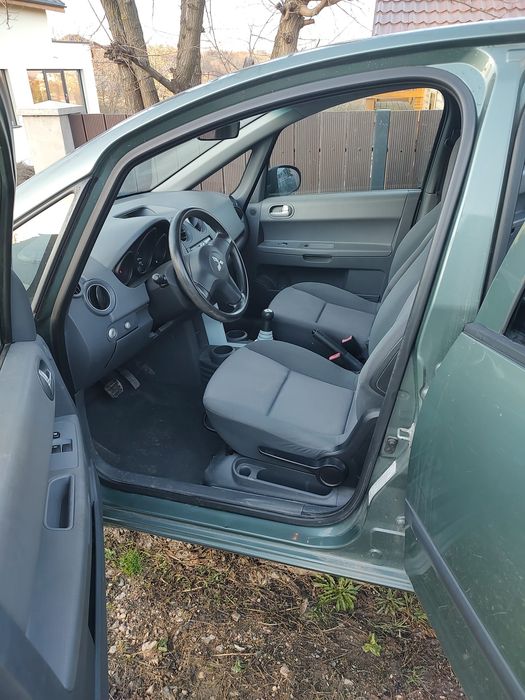 MITSUBISHI Colt 2004 — imagine 5