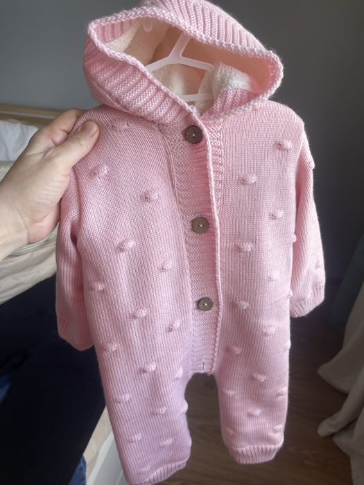 Продам два детских костюмчика. Новые