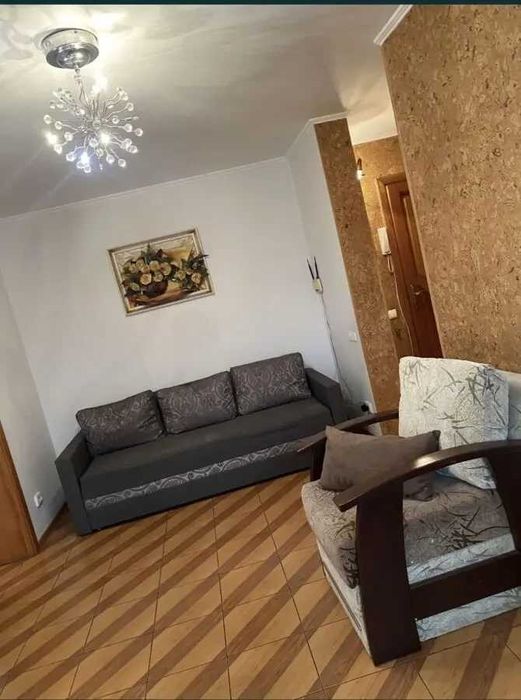 Двустаен имот в кв.Надежда 2