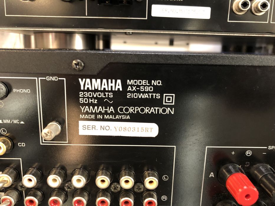 Yamaha Стерео  AX590