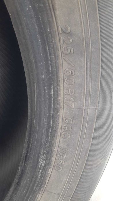 Колеса  Yokohama  225/60/17.  без дисков