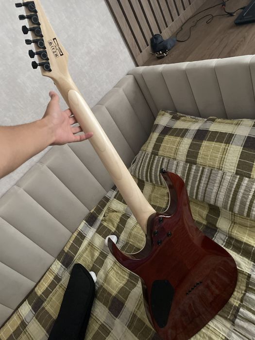 Гитара Ibanez GRG