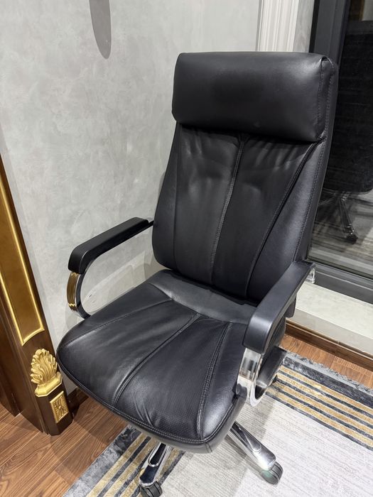 Офисное кресло срочно