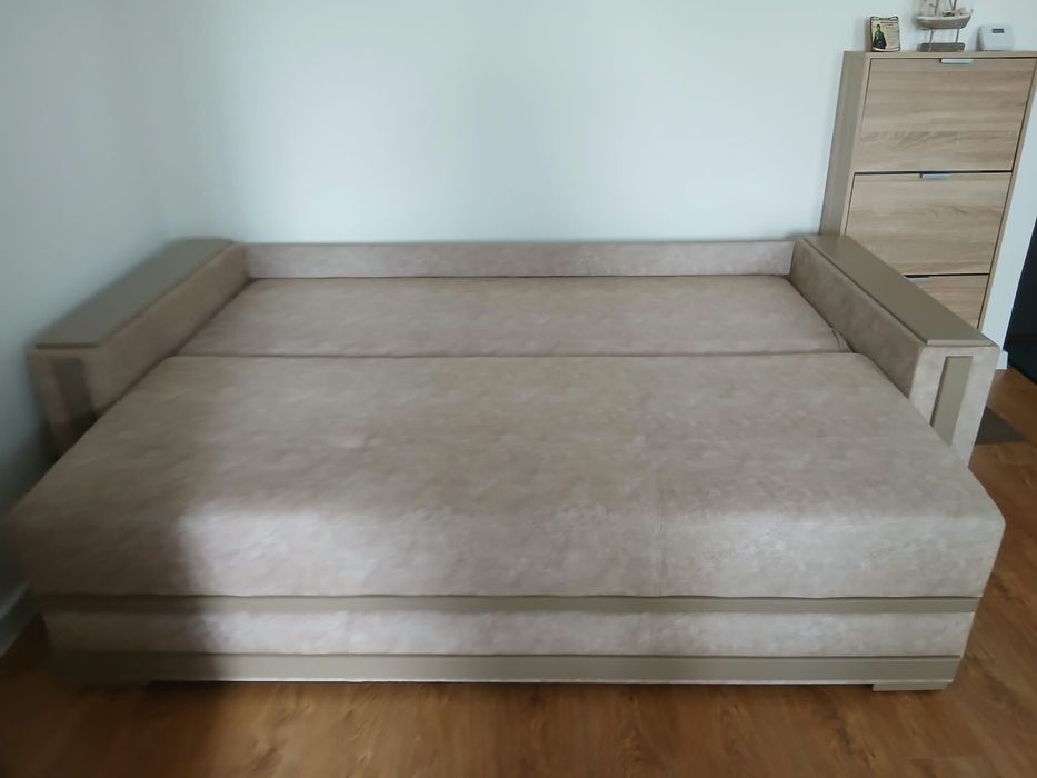 Canapea extensibilă