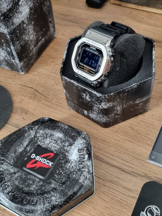 Casio g-shock dw-5600