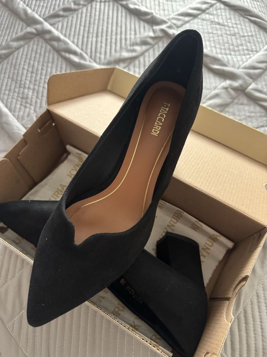 Продам туфли классические