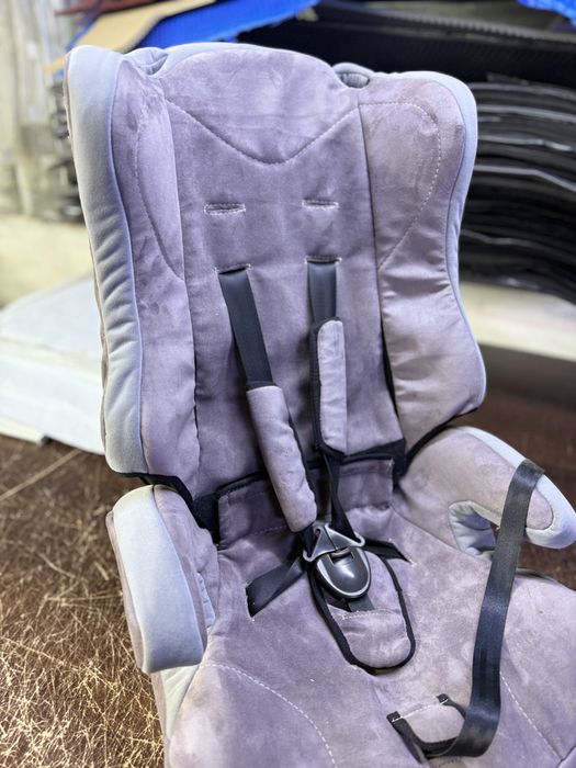 Продам детское кресло