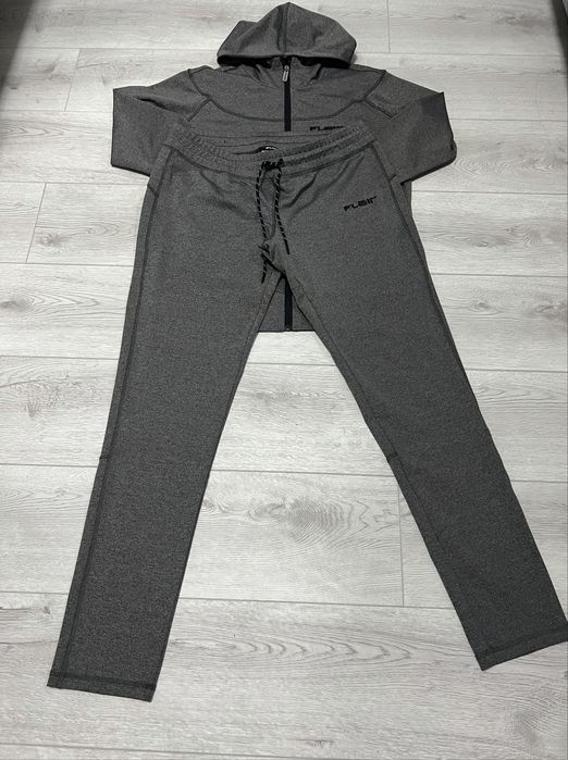 Дамски екип на Flair