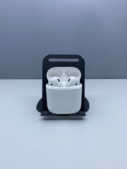 Apple AirPods 2 series