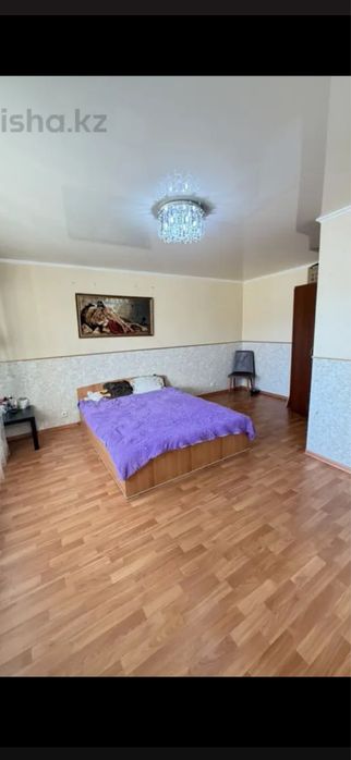 Продается 1 комн квартира в центре города. Рядом 2 мин университет