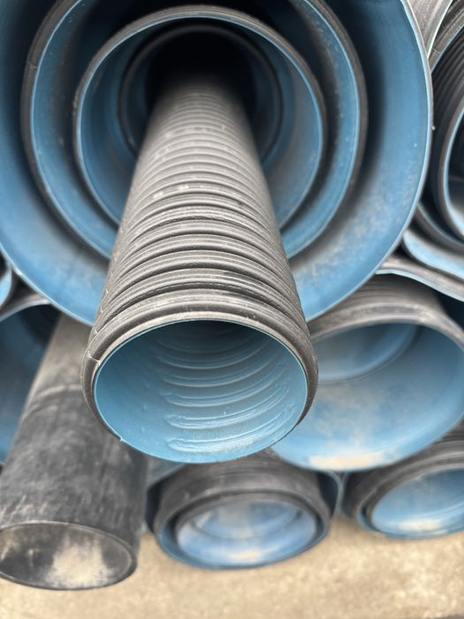 Gofra Truba Polietilen Plastmassa