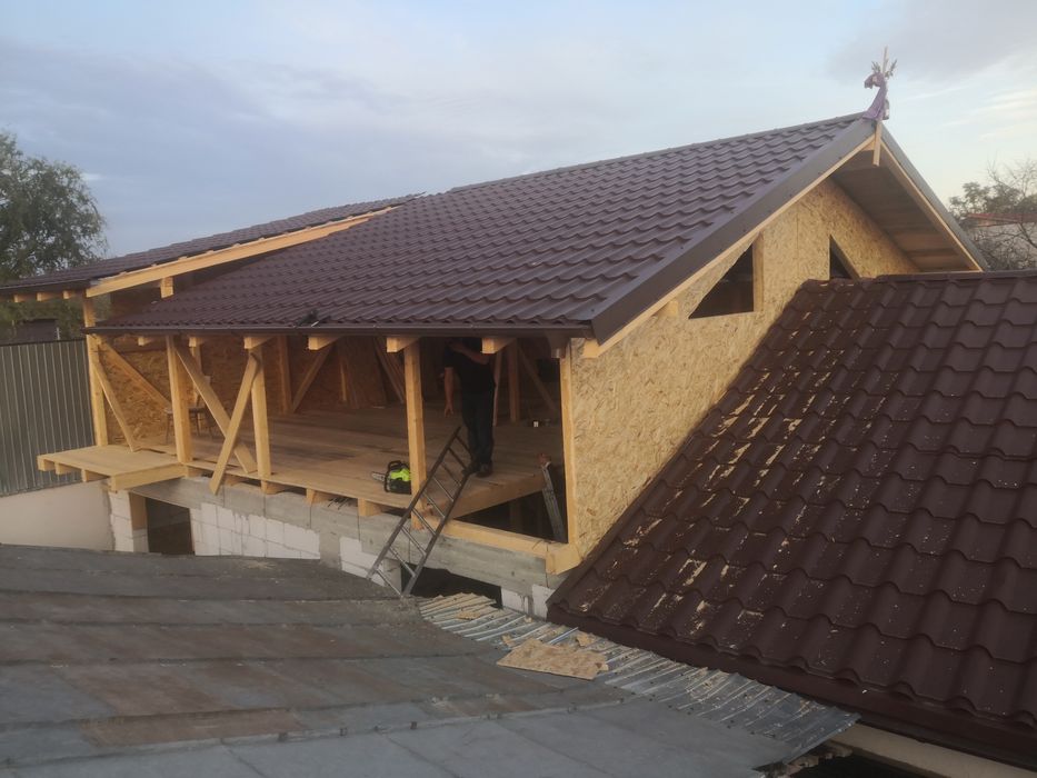 Montaj acoperis velux tigla metalica bilka jgheaburi burlane