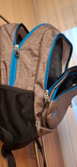 Сива раница със син кант PULSE