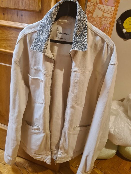 geaca jack&jones print sarpe