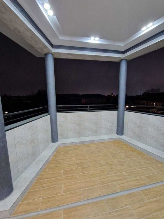 Дом метро Космонавтов