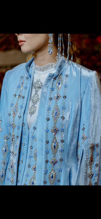 Продам платье кажекей  от нуршах