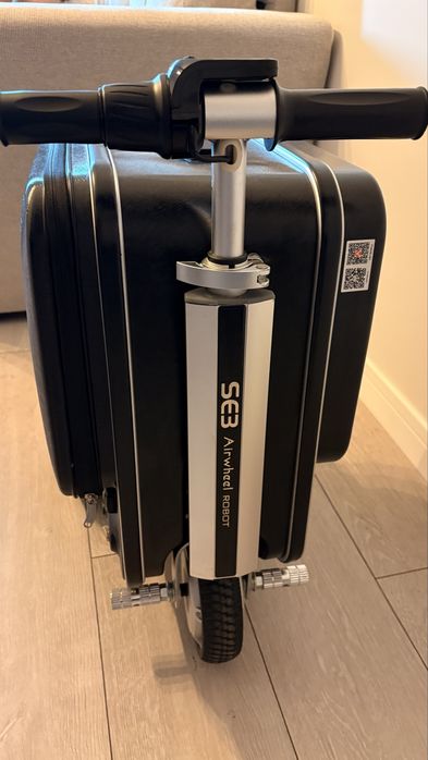 Troler electric Airwheel SE3, ride-on smart luggage