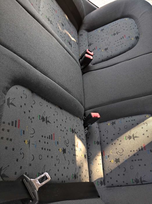 Шкода Фабия комби 1.4 бензин 2001