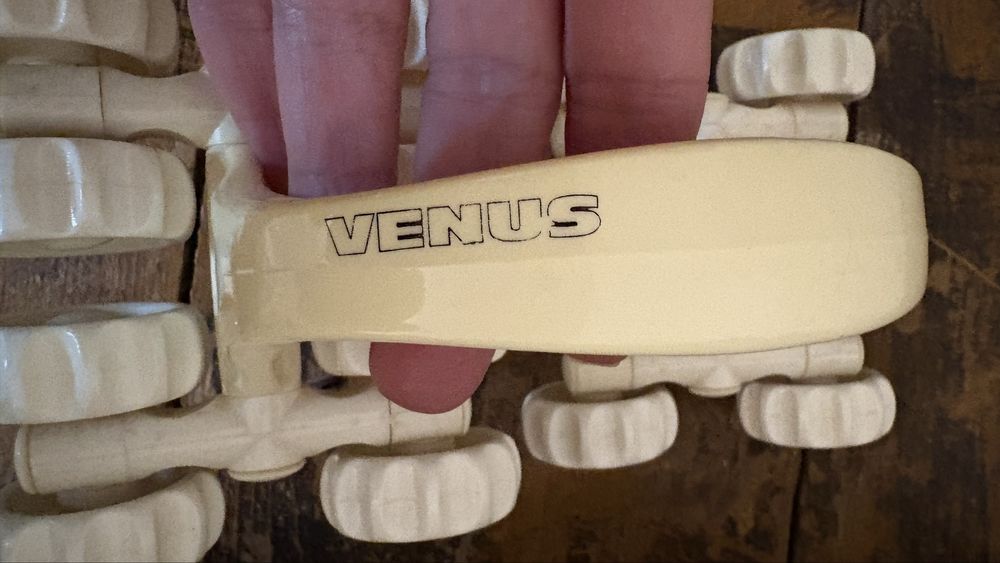 Ръчен масажор  Venus