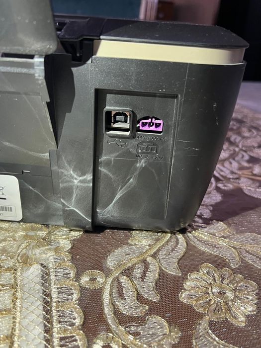 Принтер HP Deskjet Ink Advantage 2515 Принтер 3 в 1