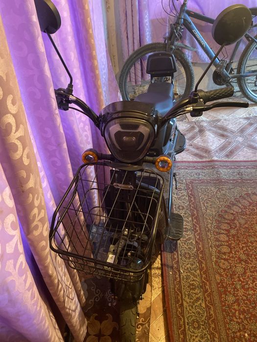 Продам сегыз жеты жуз алты алты жуз он нол тогыз токсан екы