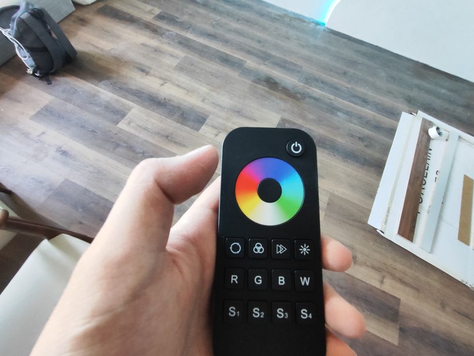 электрик  монтажник