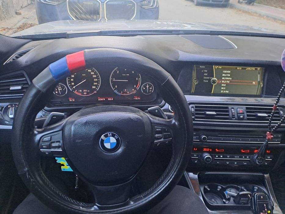 Vând BMW  f10 - 2012