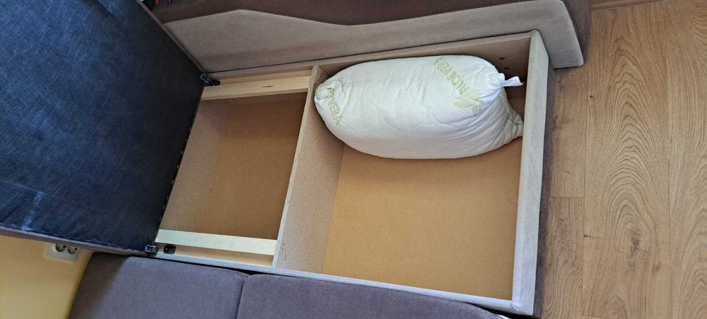 Диван за продажба