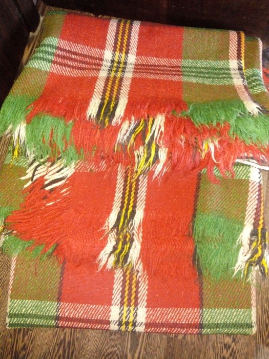 Нови родопски одеала с ресни 2бр./160/220см./100% вълна