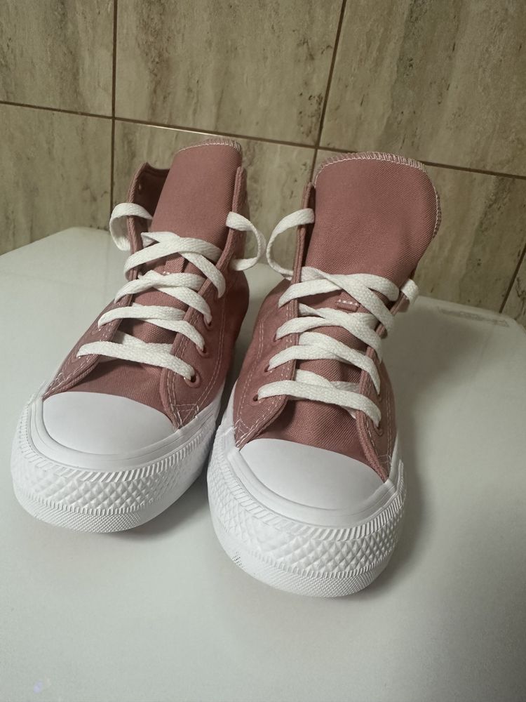 Converse marimea shop 35 olx