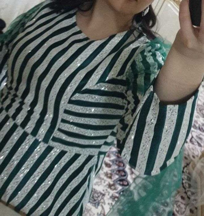 uzun yaltiroq oqshom libosi