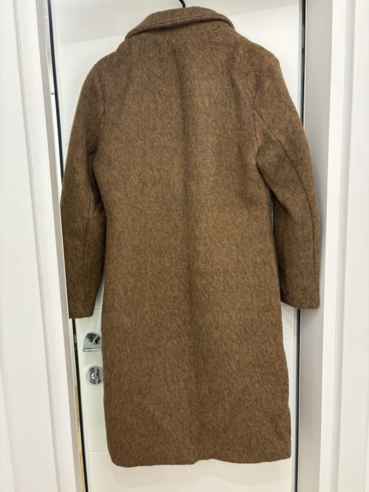 Дамско палто с дължина до коляното